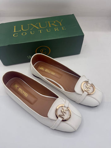 MK Pump White