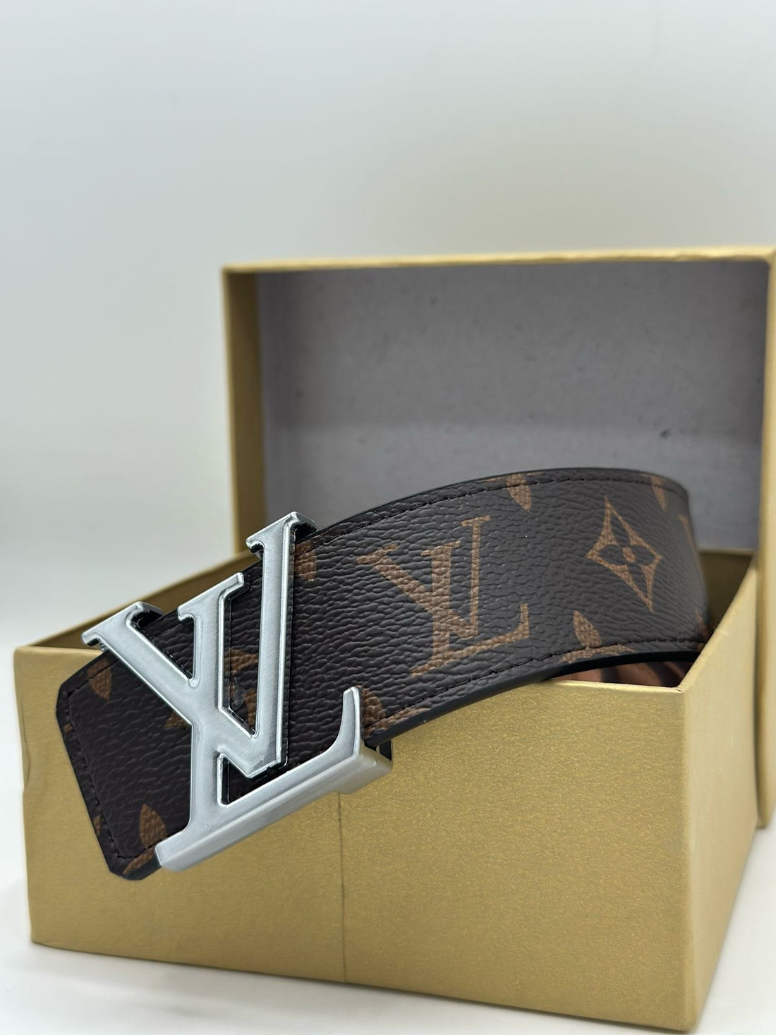 LV Belt Silver Flower