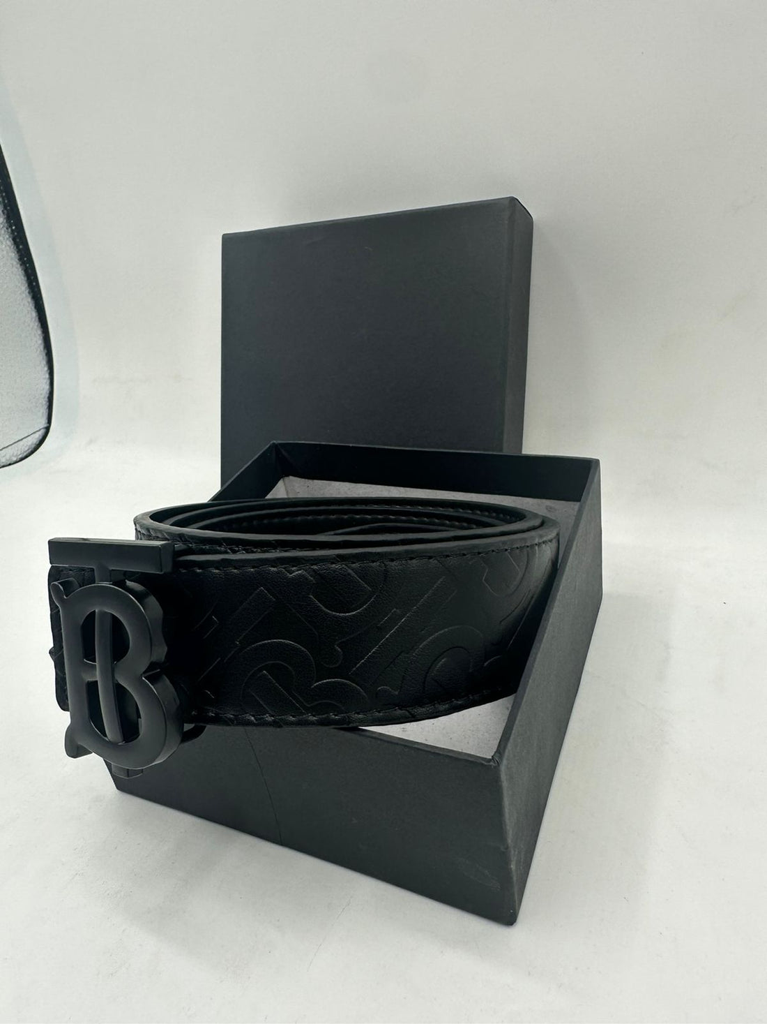 Burberry belt