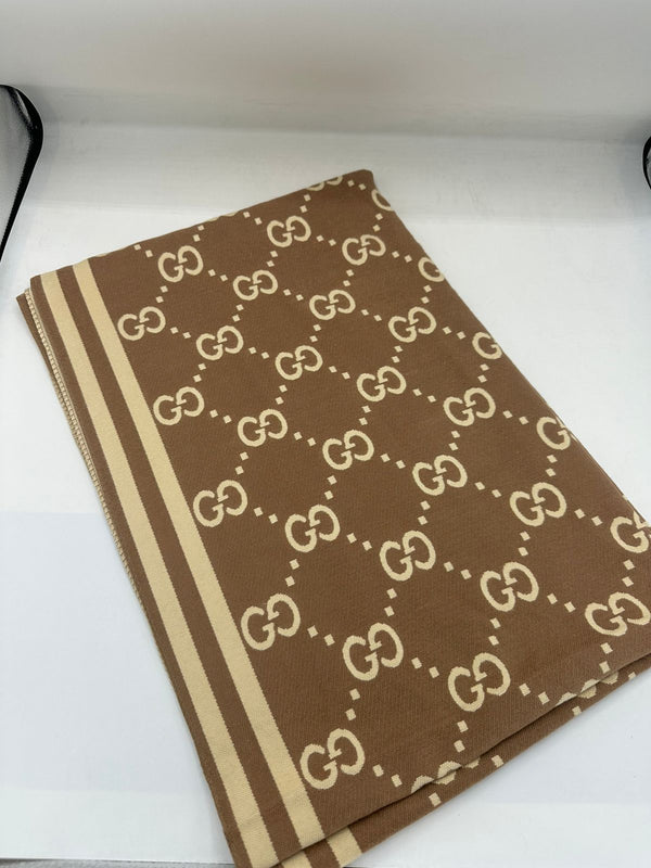 GC Scarf Staller