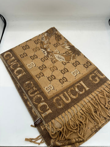 GC Scarf Staller
