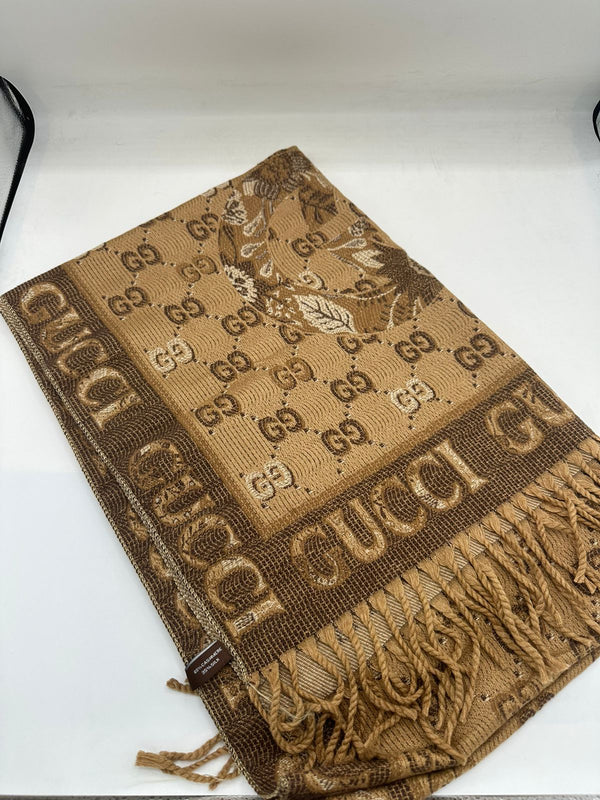 GC Scarf Staller