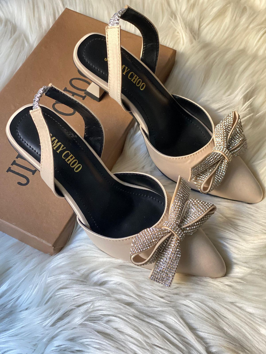 JIMMY Bow Heels