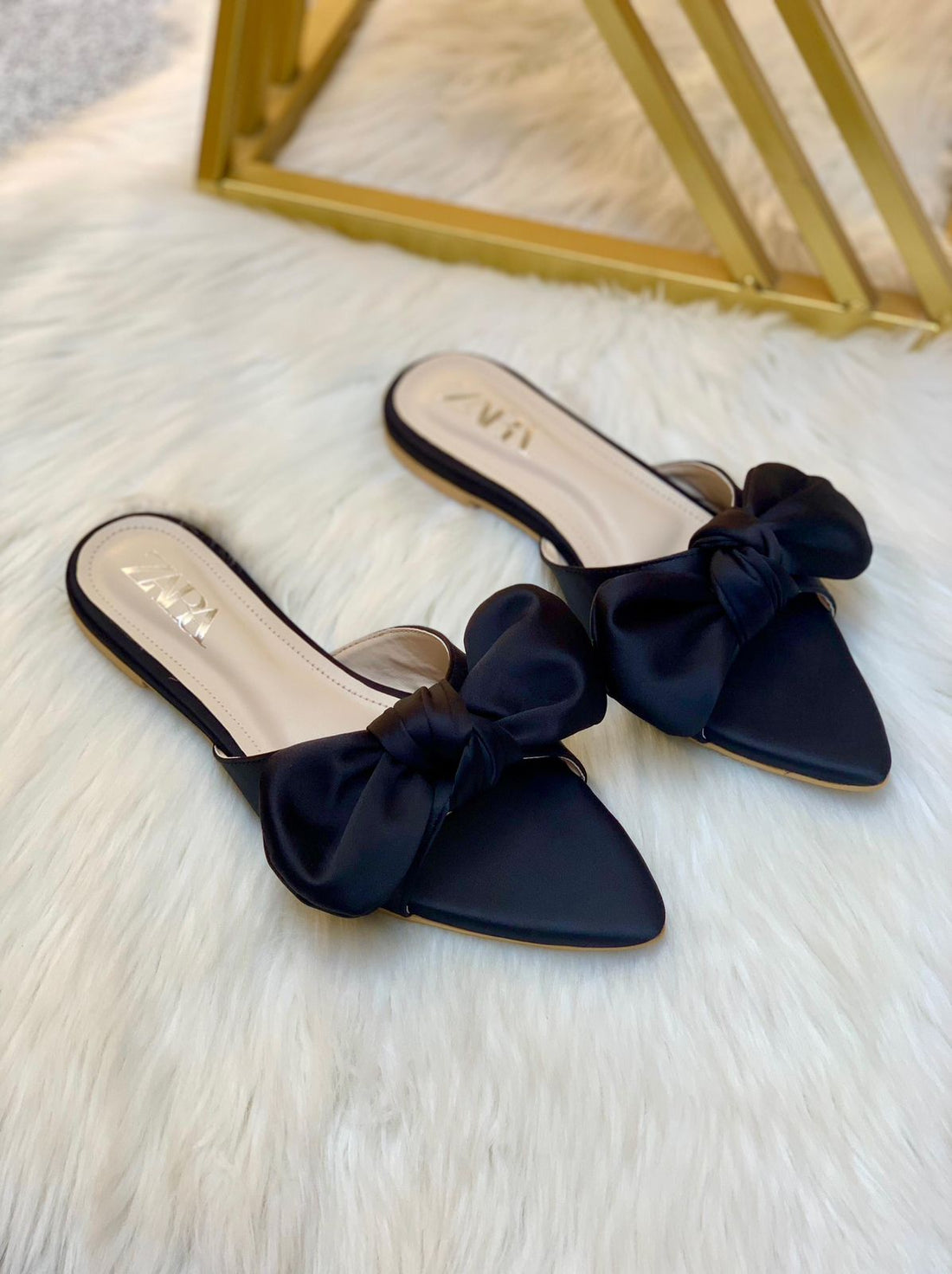 Zara Bow flats